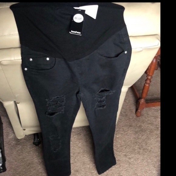 NWT BooHoo Blue Maternity Distressed Over The Bump Skinny Jeans  Size 6 - Picture 1 of 16